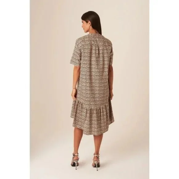 SOLD! NEW Tucker Laura ZigZag Cotton Dress in Safari Sound Size Medium - Picture 2 of 11